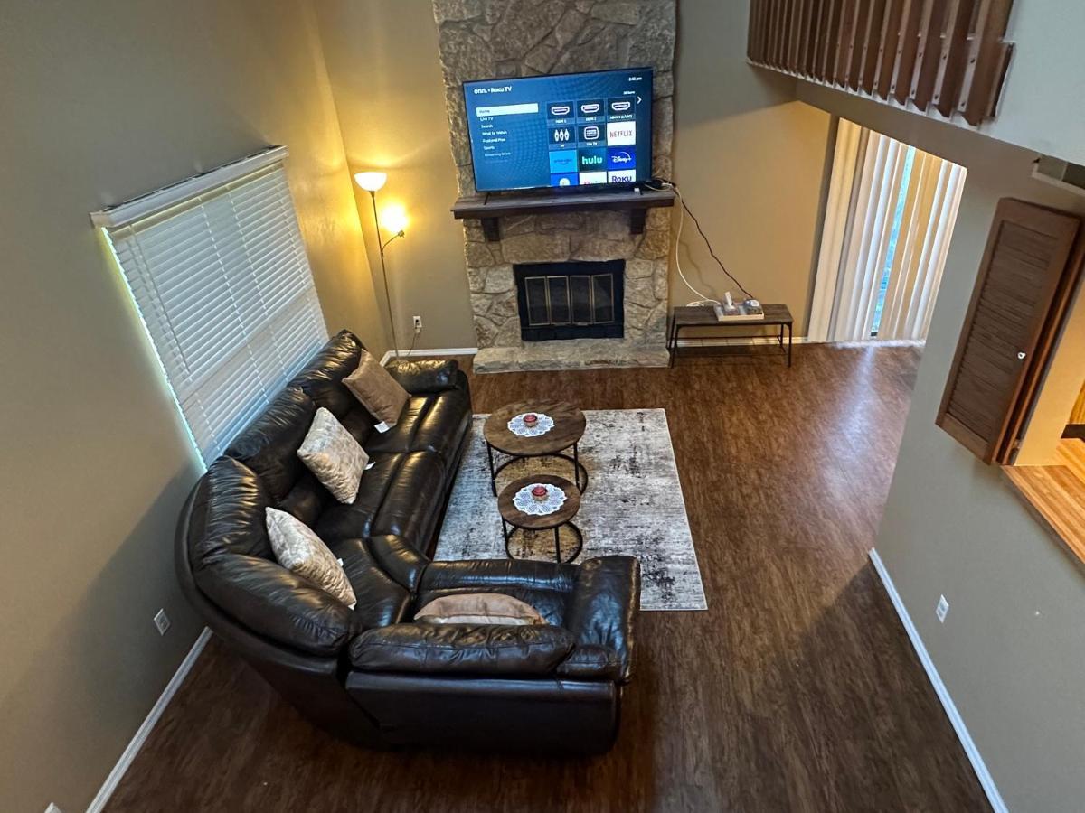 The Cozy Townhouse Wpafb & Wsu Διαμέρισμα Fairborn Εξωτερικό φωτογραφία