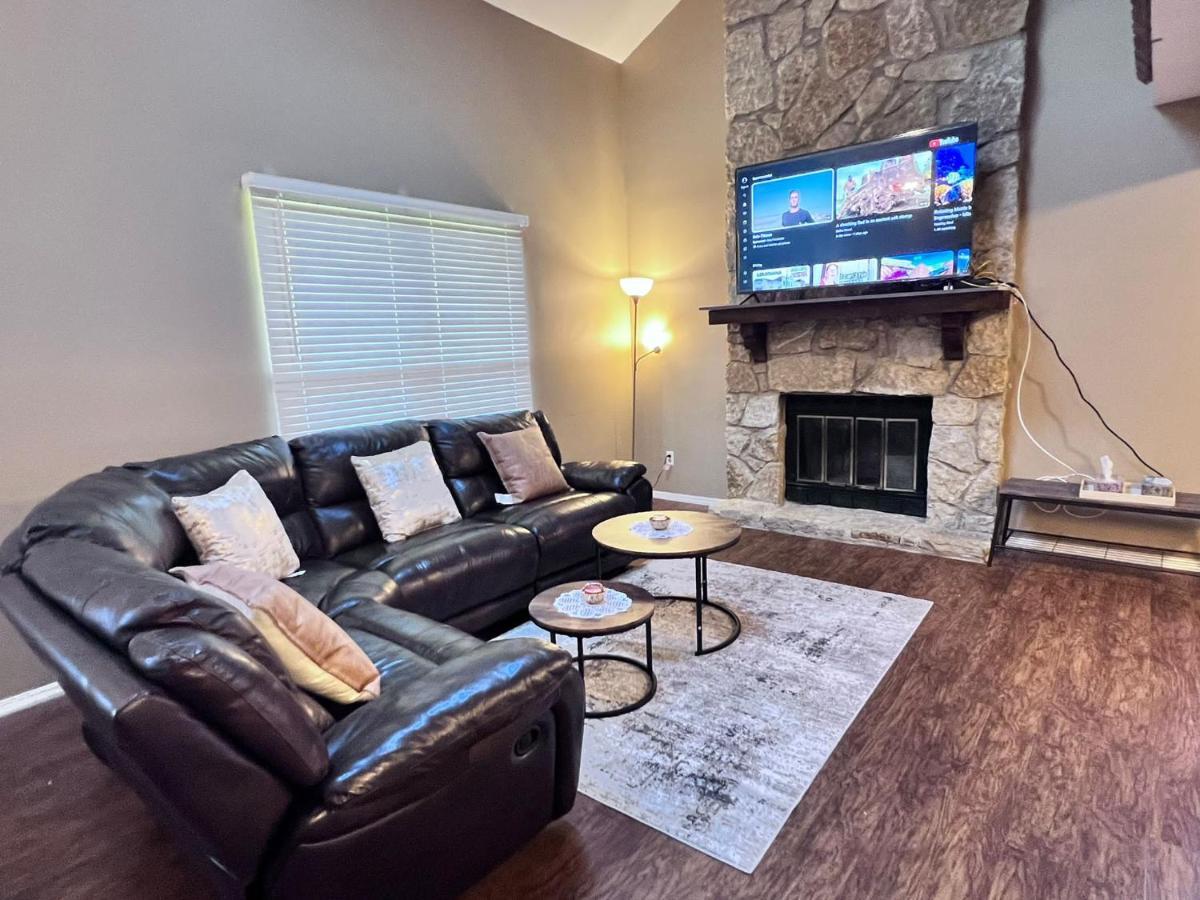 The Cozy Townhouse Wpafb & Wsu Διαμέρισμα Fairborn Εξωτερικό φωτογραφία