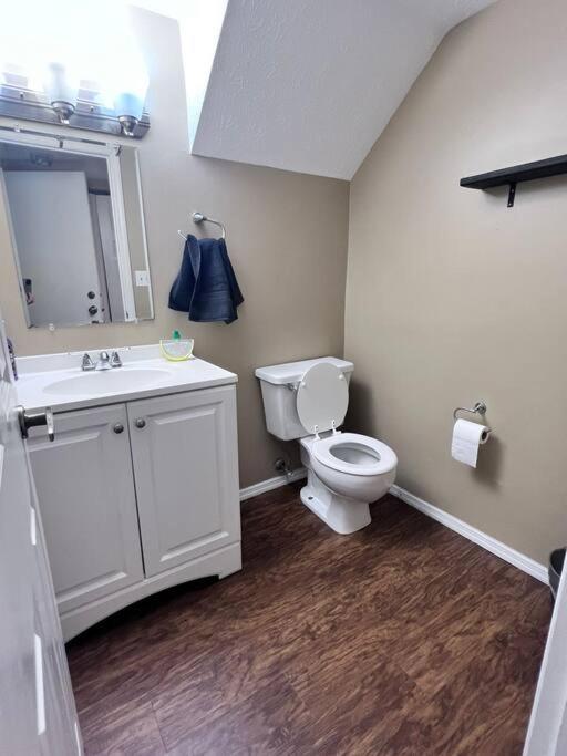 The Cozy Townhouse Wpafb & Wsu Διαμέρισμα Fairborn Εξωτερικό φωτογραφία